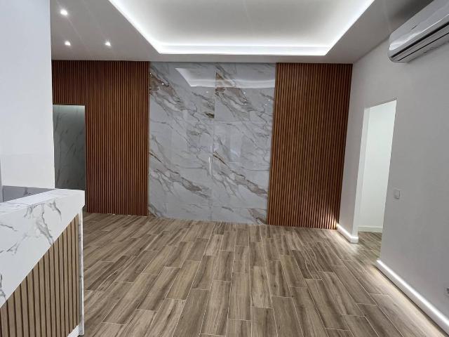 Local comercial en Alquiler en Nucli Urbà