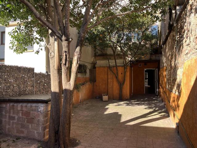 Local comercial en Alquiler en Nucli Urbà