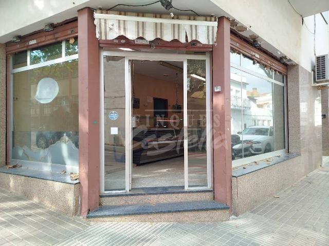 Local comercial en Alquiler en Nucli Urbà