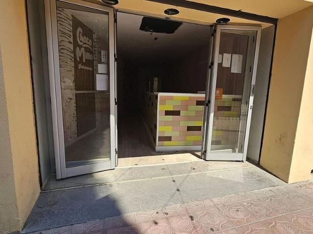 Local comercial en alquiler en Sabadell, de 73 m² por 1.600