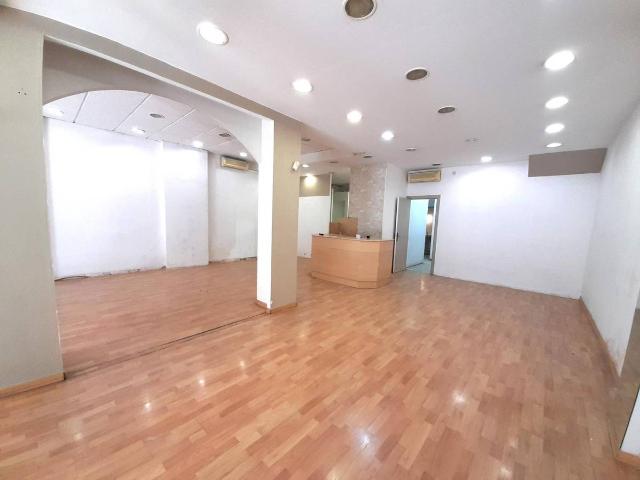 Local comercial en Alquiler en Sagnier Plaça de Catalunya