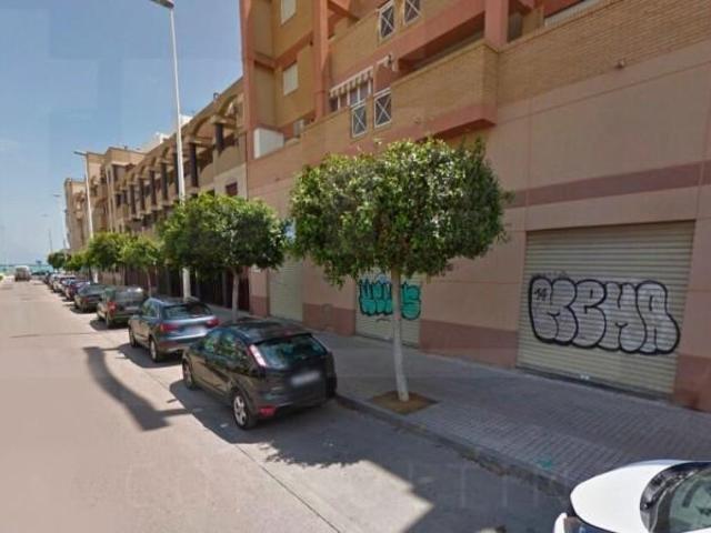Local comercial en alquiler en Sagunto, Carrer Illa Menorca, 46520
