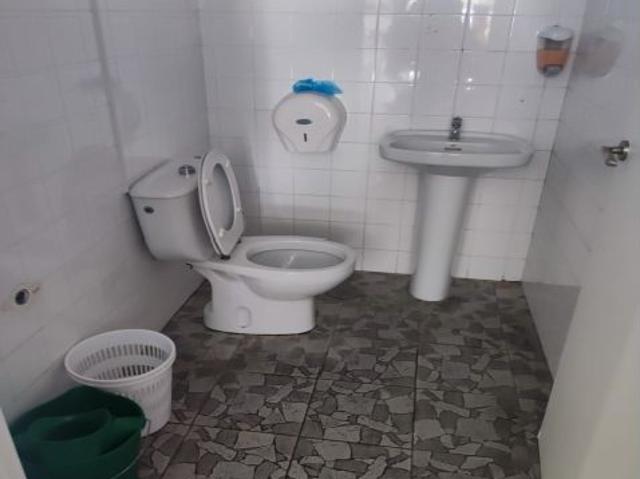 Local comercial en Alquiler en San Juan de Aznalfarache, Sevilla