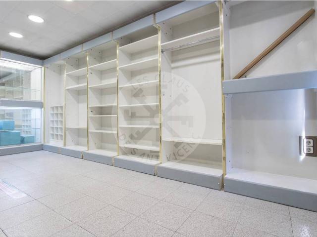 Local comercial en Alquiler en Sant Vicenç de Castellet