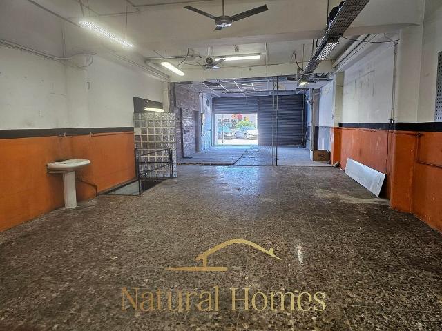 Local comercial en alquiler en Sant Vicenç de Montalt, de 265 m² 3 habitaciones por 1.400