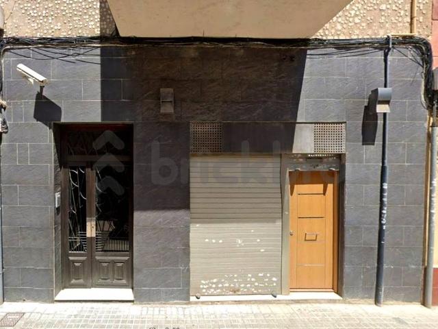 Local comercial en Alquiler en Sant Adriá Nord