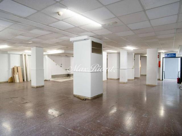 Local comercial en Alquiler en Sant Gervasi Galvany