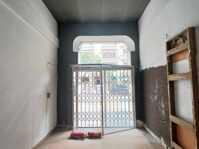 Local comercial en Alquiler en Sant Gervasi Galvany
