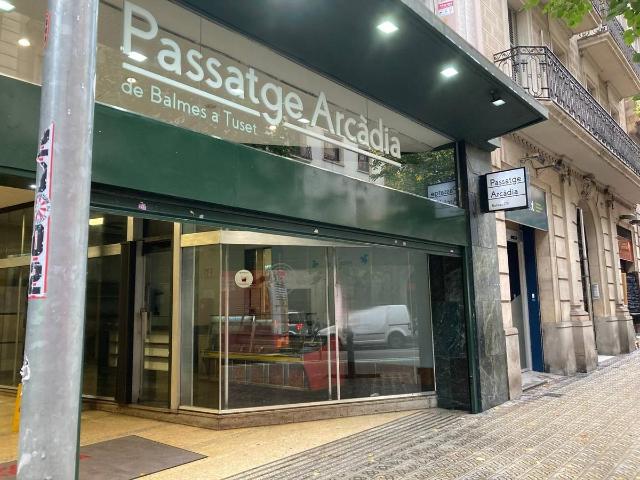 Local comercial en Alquiler en Sant Gervasi Galvany