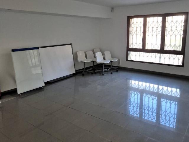 Local comercial en Alquiler en Sant Julià
