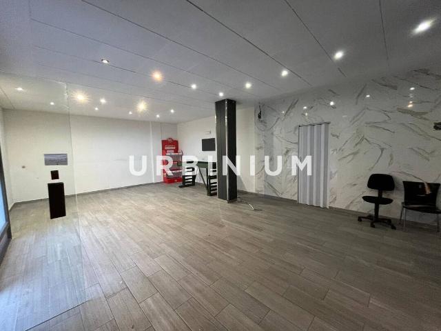 Local comercial en Alquiler en Sant Narcís