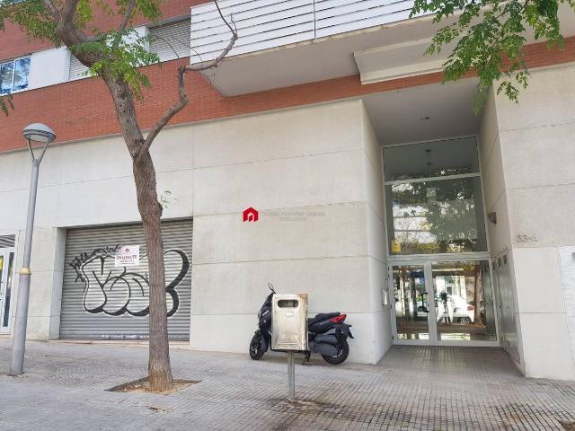Local comercial en Alquiler en Sant Pere i Sant Pau