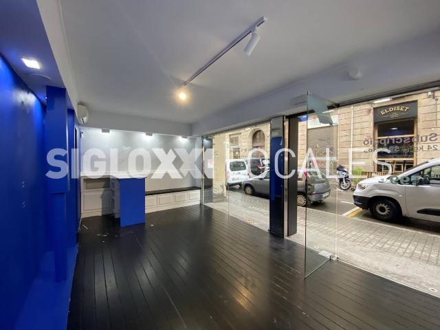 Local comercial en Alquiler en Sant Pere, Sta. Caterina i la Ribera