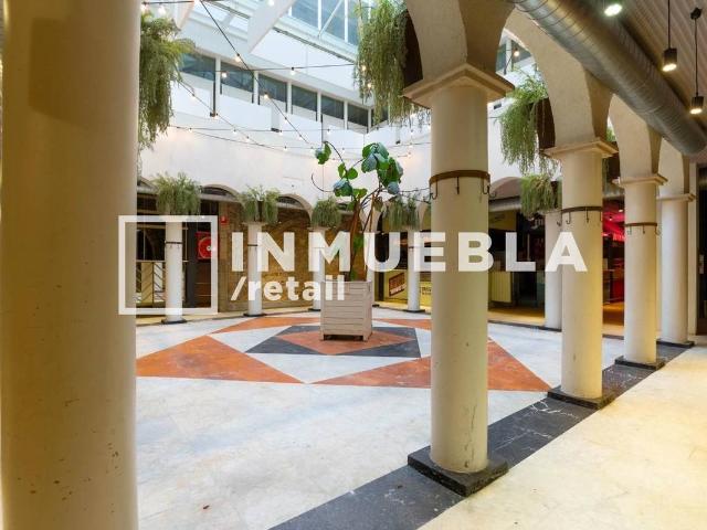 Local comercial en Alquiler en Sant Pere, Sta. Caterina i la Ribera