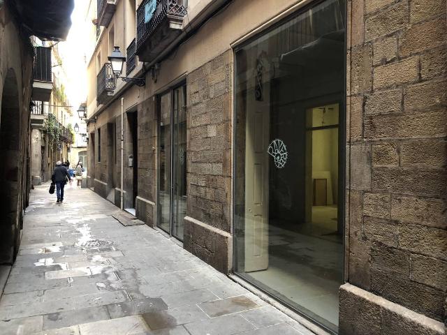 Local comercial en Alquiler en Sant Pere, Sta. Caterina i la Ribera