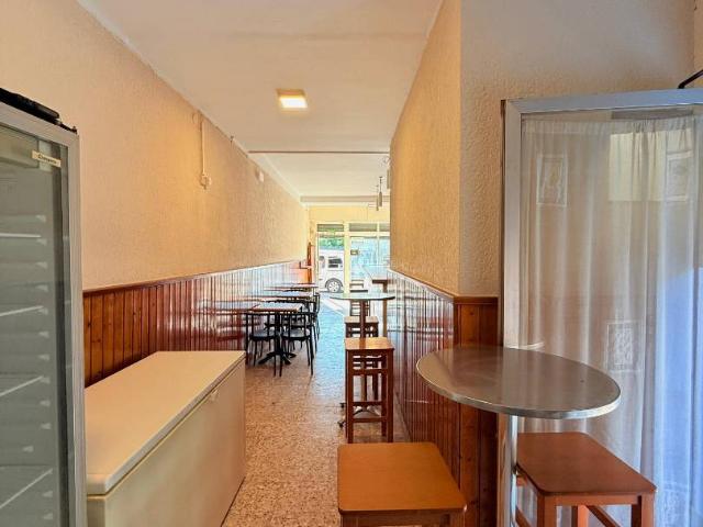 Local comercial en Alquiler en Sant Salvador