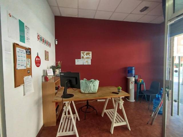 Local comercial en Alquiler en Santa Coloma de Cervelló