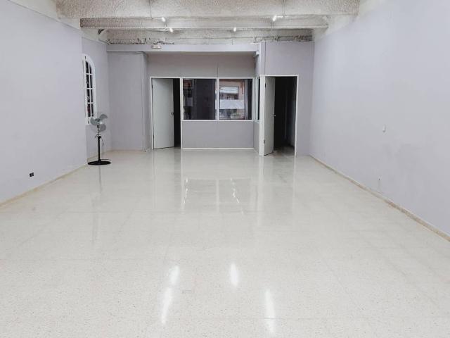Local comercial en Alquiler en Santa Coloma de Farners