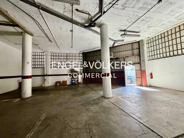 Local comercial en Alquiler en Santa Eulàlia