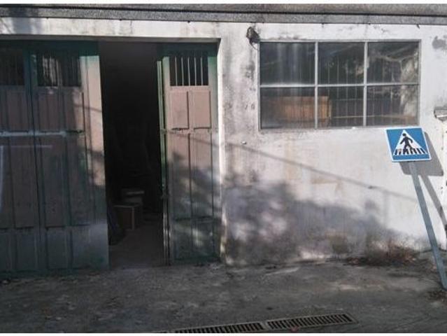 Local comercial en Alquiler en Santiago de Compostela, La Coruña