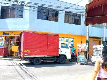 Local comercial en alquiler en Santiago De Surco a S/9,000 al mes