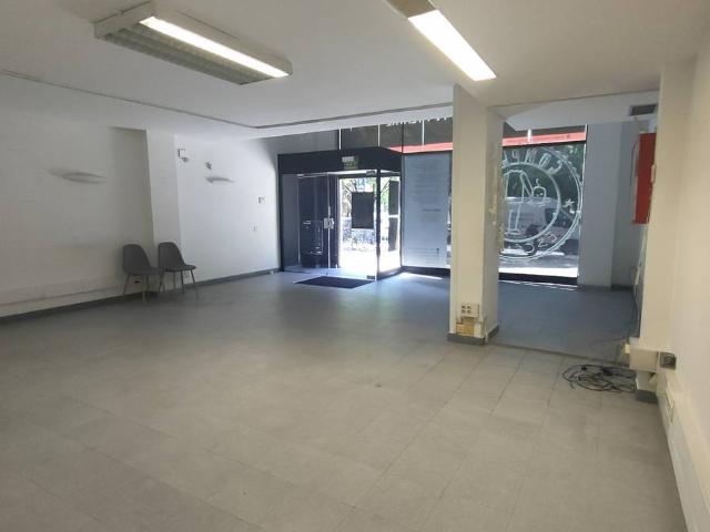 Local comercial en Alquiler en Sants