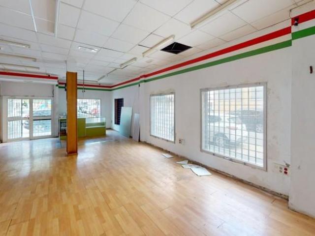Local comercial en alquiler en Sevilla, Los Remedios