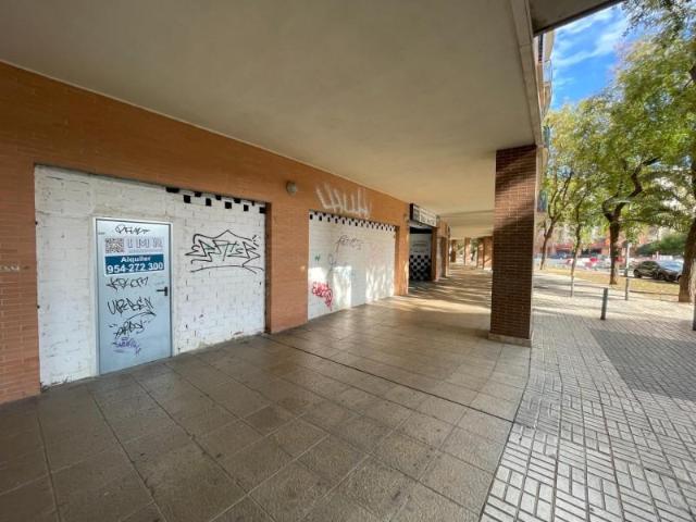 Local comercial en alquiler en Sevilla, Sevilla Este