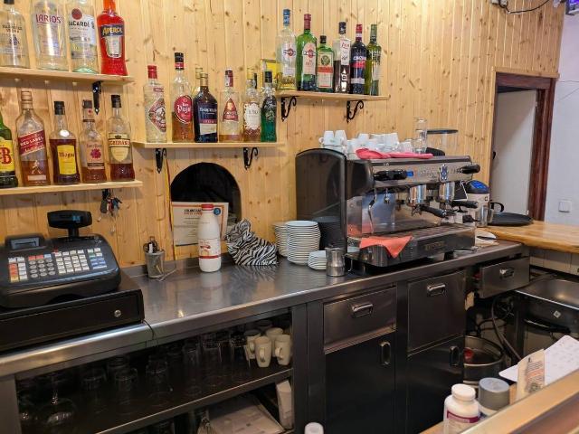 Local comercial en Alquiler en Serraparera