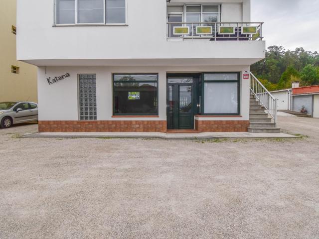 LOCAL COMERCIAL EN ALQUILER EN SIGRÁS, CAMBRE OPORTUNIDAD ÚNICA