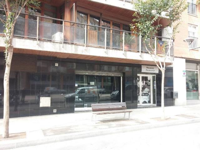 Local comercial en Alquiler en Ponent