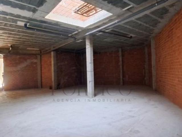 Local comercial en Alquiler en Porriño, Pontevedra