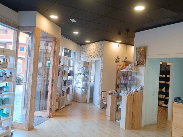 Local comercial en Alquiler en Port Horta de Santa María