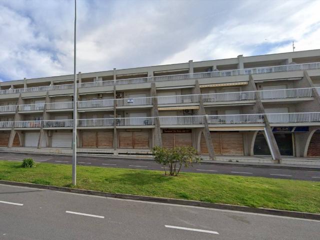 Local comercial en Alquiler en Port La Cota Puig Sec
