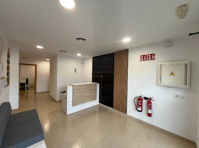 Local comercial en Alquiler en Palau