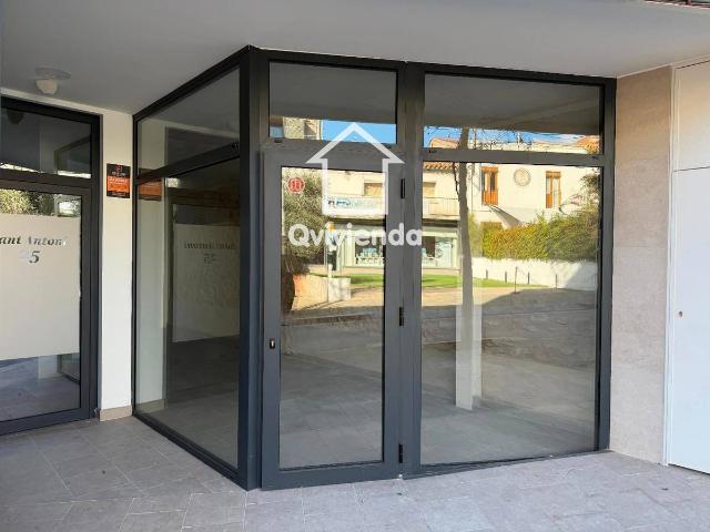 Local comercial en Alquiler en Parets del Vallès