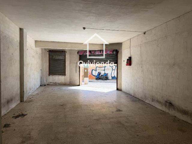 Local comercial en Alquiler en Parets del Vallès