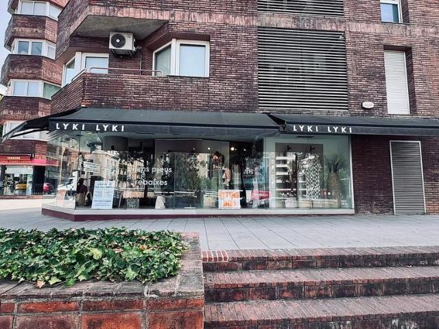 Local comercial en alquiler en paseo De la Bonanova, Barcelona, de 80 m² 1 habitación por 3.700