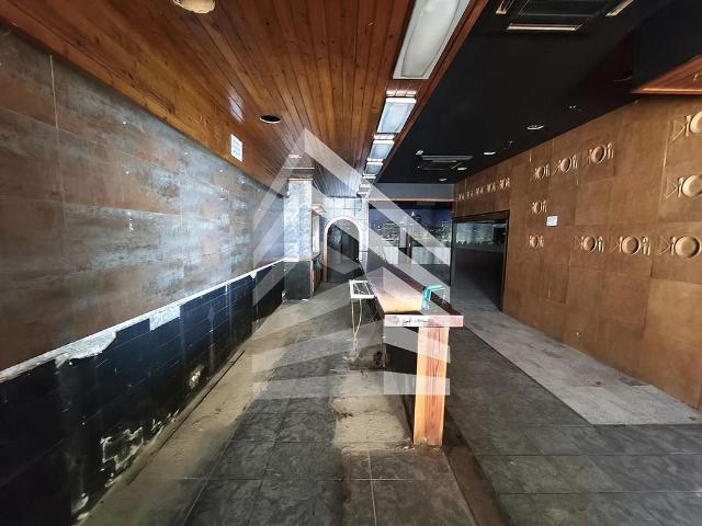 Local comercial en alquiler en paseo De Sant Antoni Maria Claret, Solsona, de 160 m² 1 habitación por 900
