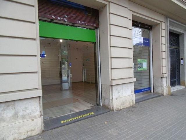 Local comercial en alquiler en paseo De Sant Gervasi, Barcelona, de 110 m² 4 habitaciones por 1.700