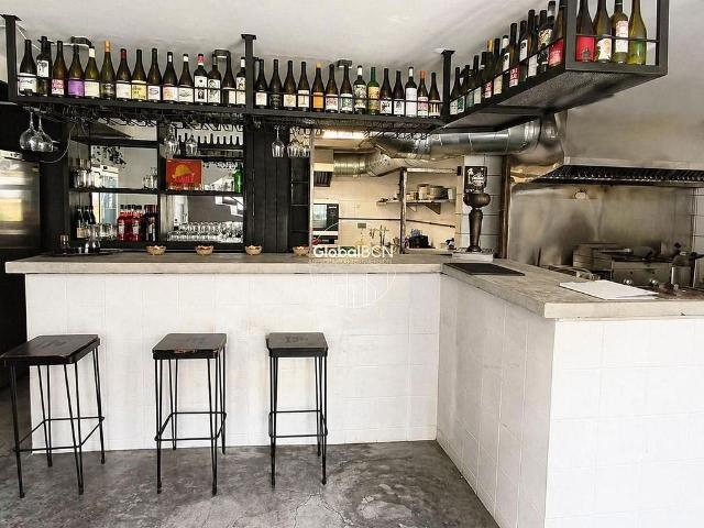 Local comercial en alquiler en paseo Del Taulat, Barcelona, de 80 m² 3 habitaciones por 2.500