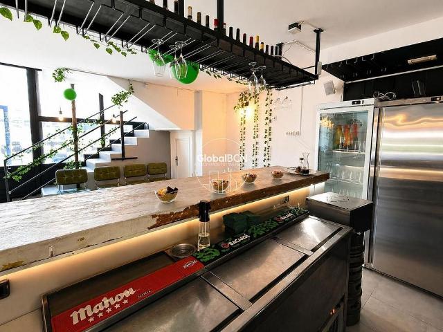 Local comercial en alquiler en paseo Del Taulat, Barcelona, de 80 m² 3 habitaciones por 2.500