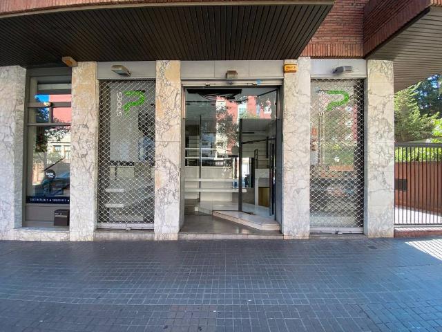 Local comercial en Alquiler en Pedralbes