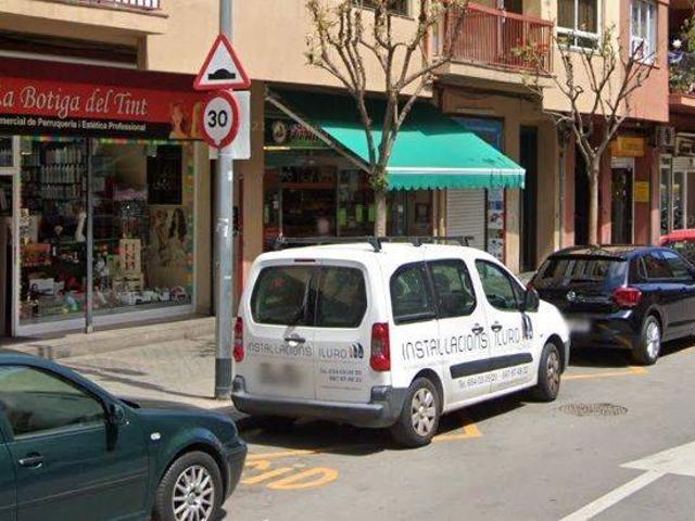 Local comercial en Alquiler en Peramàs