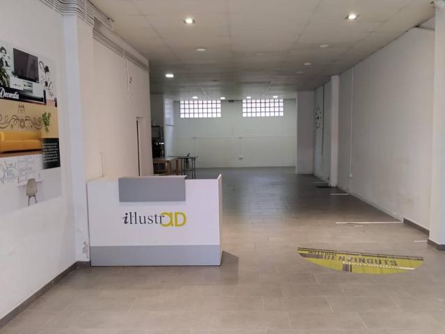 Local comercial en Alquiler en Plaça Catalunya