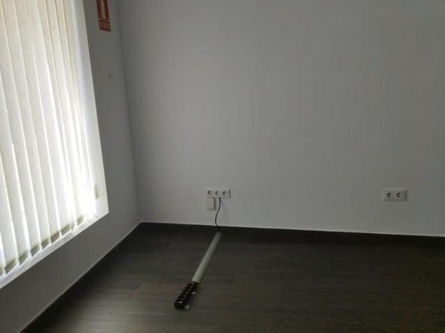Local comercial en alquiler en Plasencia, Calle Sor Valentina Mirón, 10600