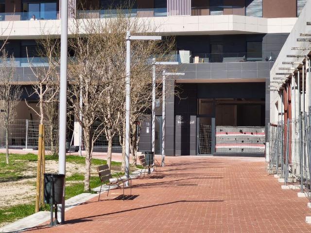 Local comercial en alquiler en plaza D'ausiàs March, Sant Cugat del Vallès, de 281 m² 1 habitación por 3.800