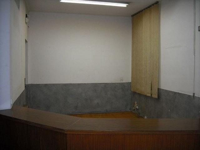 Local comercial en alquiler en plaza Montolivet, Olot, de 102 m² por 350