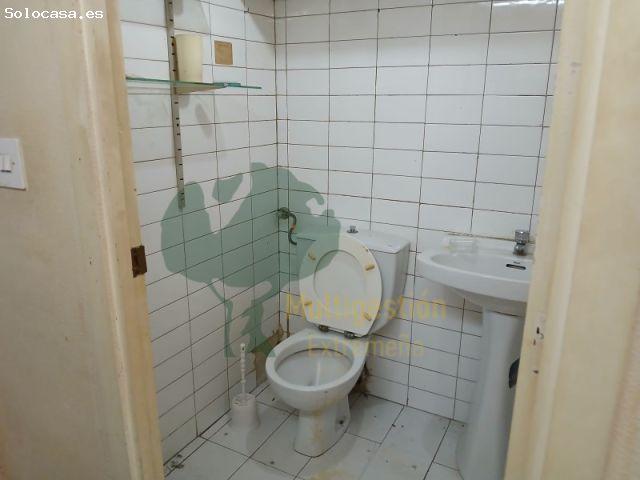 Local comercial en alquiler en pleno centro de Cáceres, ideal para negocio de