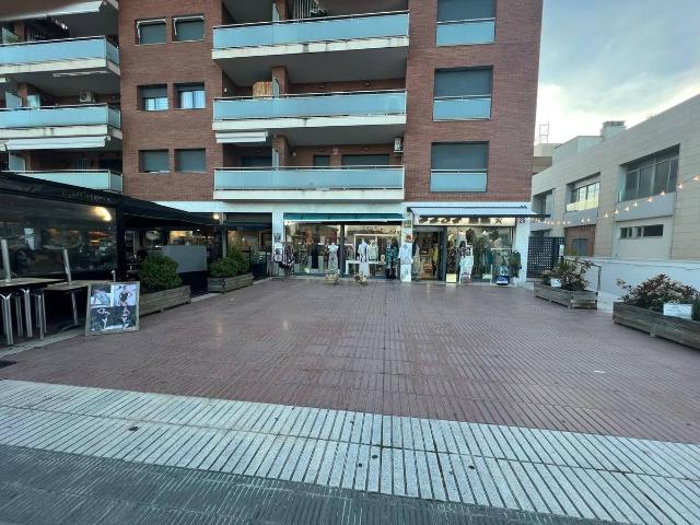 Local comercial en Alquiler en Prat de Cunit